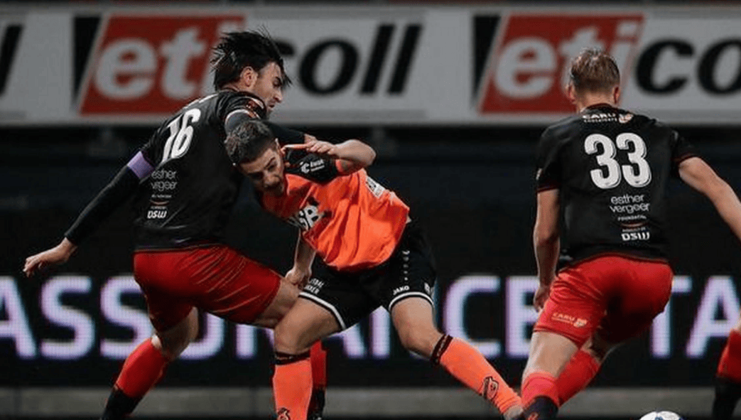  国际比赛日突围战来临，埃因霍温围绕荷甲门线救险，球迷炸锅，赛程密集仍需轮换