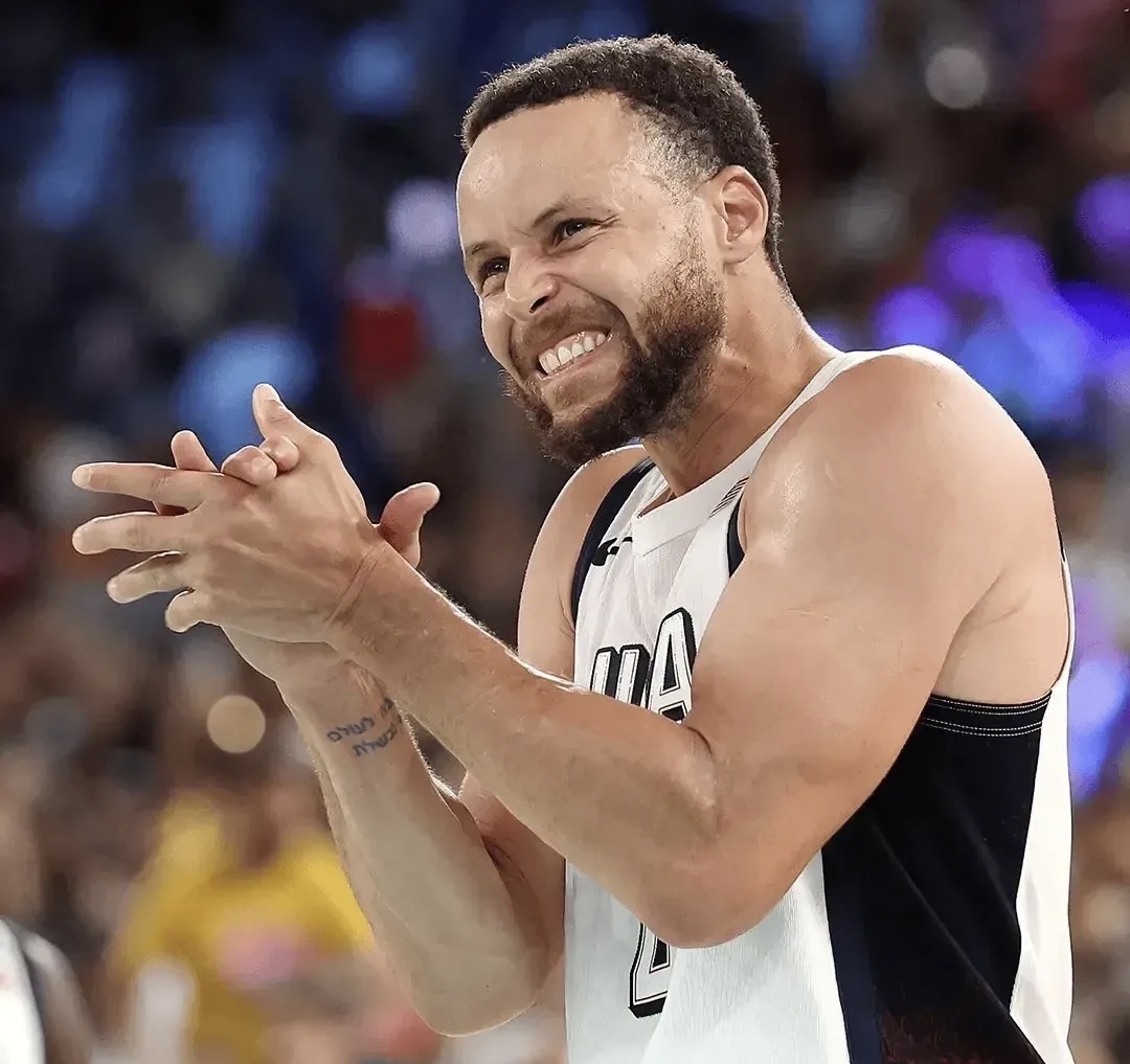 包含库里关键节点惊险取胜，尤文图斯带队取胜！的词条